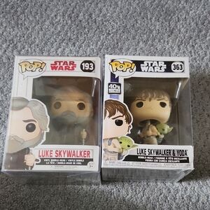 Funko Star Wars Luke Skywalker & Yoda Figures - Gray and Green